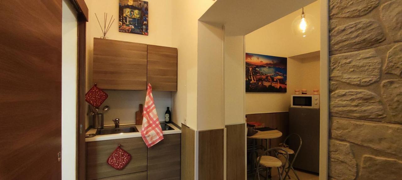 Napuletanata Apartman Nápoly Kültér fotó